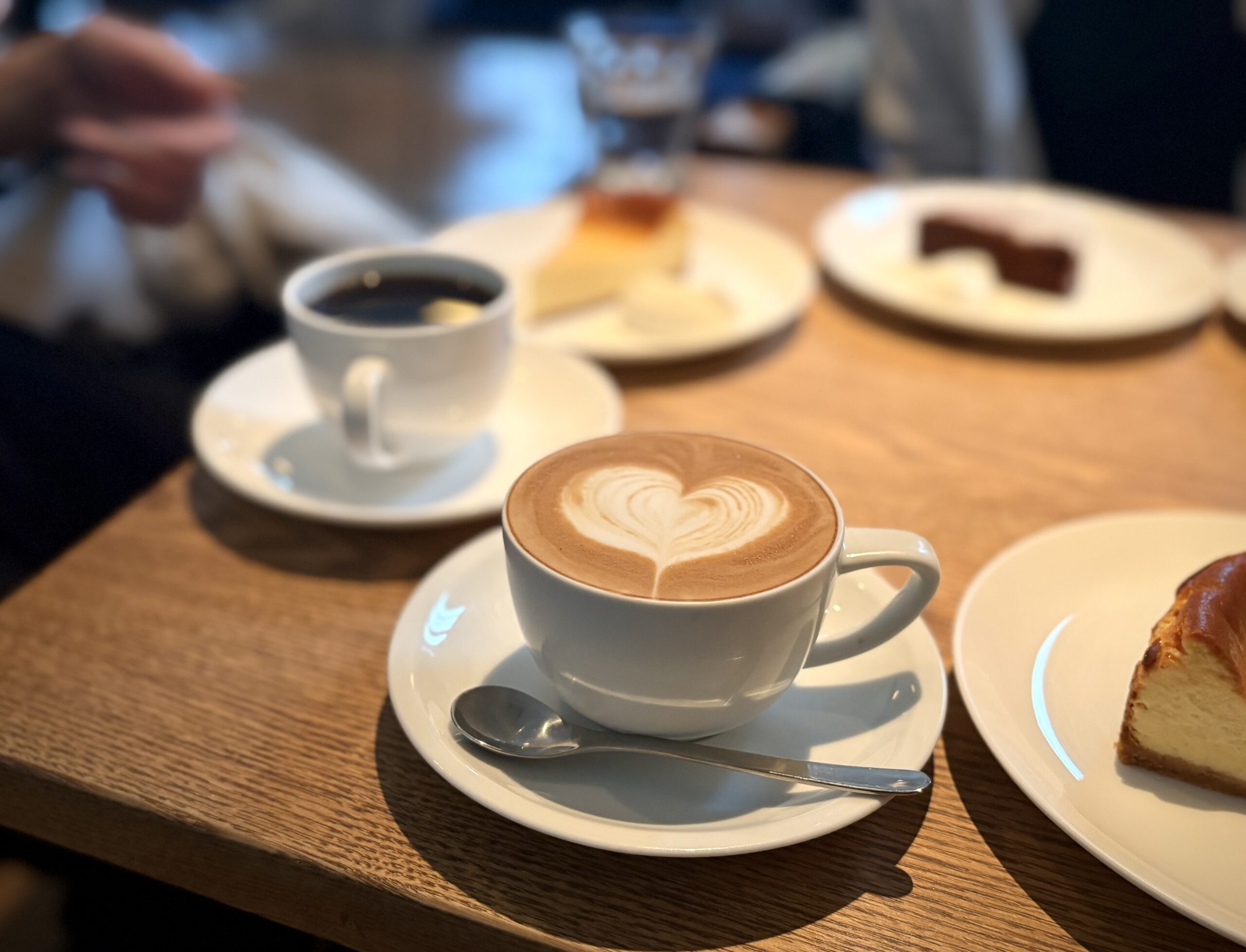 cafe Haven't we Met opusカフェラテ