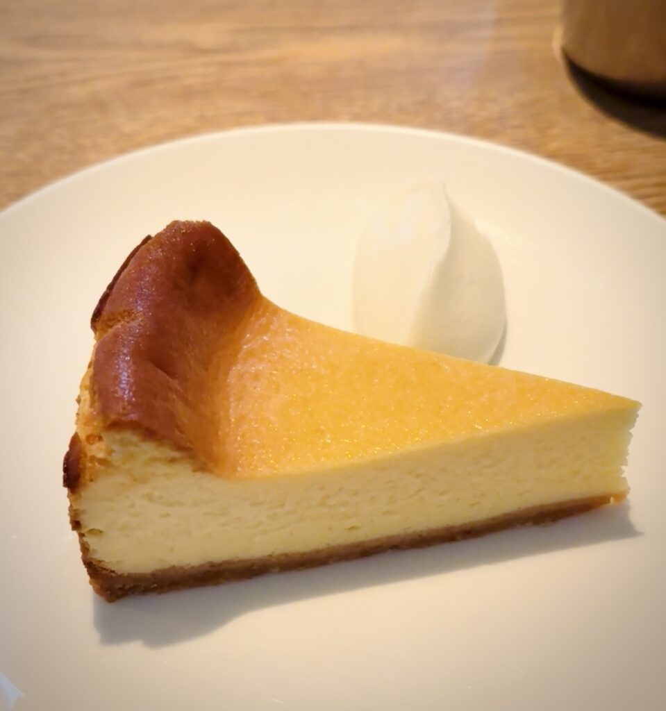 cafe Haven't we Met opusチーズケーキ